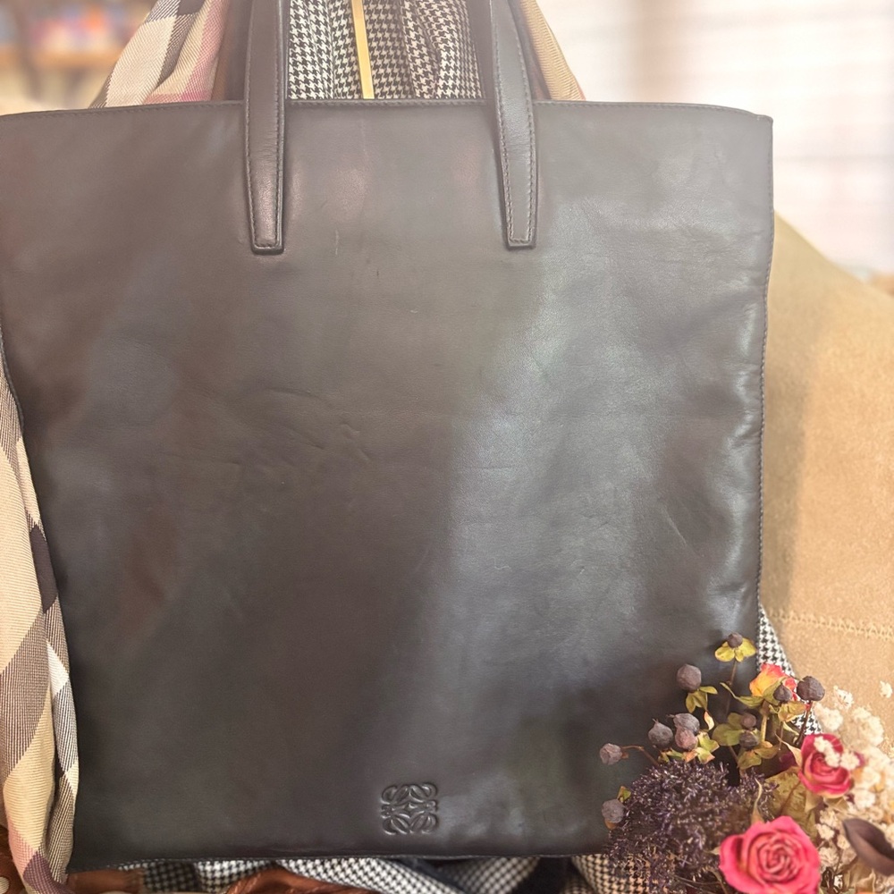 COA Loewe Slim Black Lambskin Anagram Leather Tote